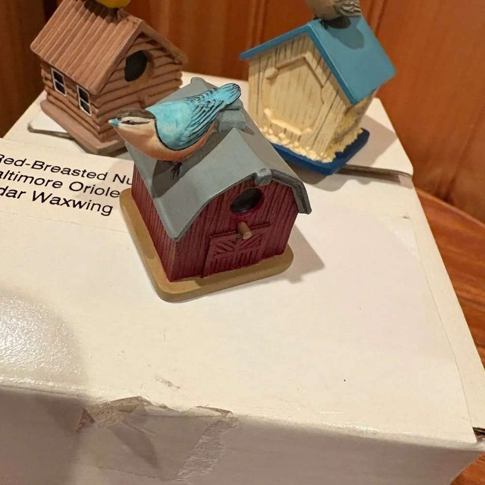 Lenox miniature birdhouse thimbles 